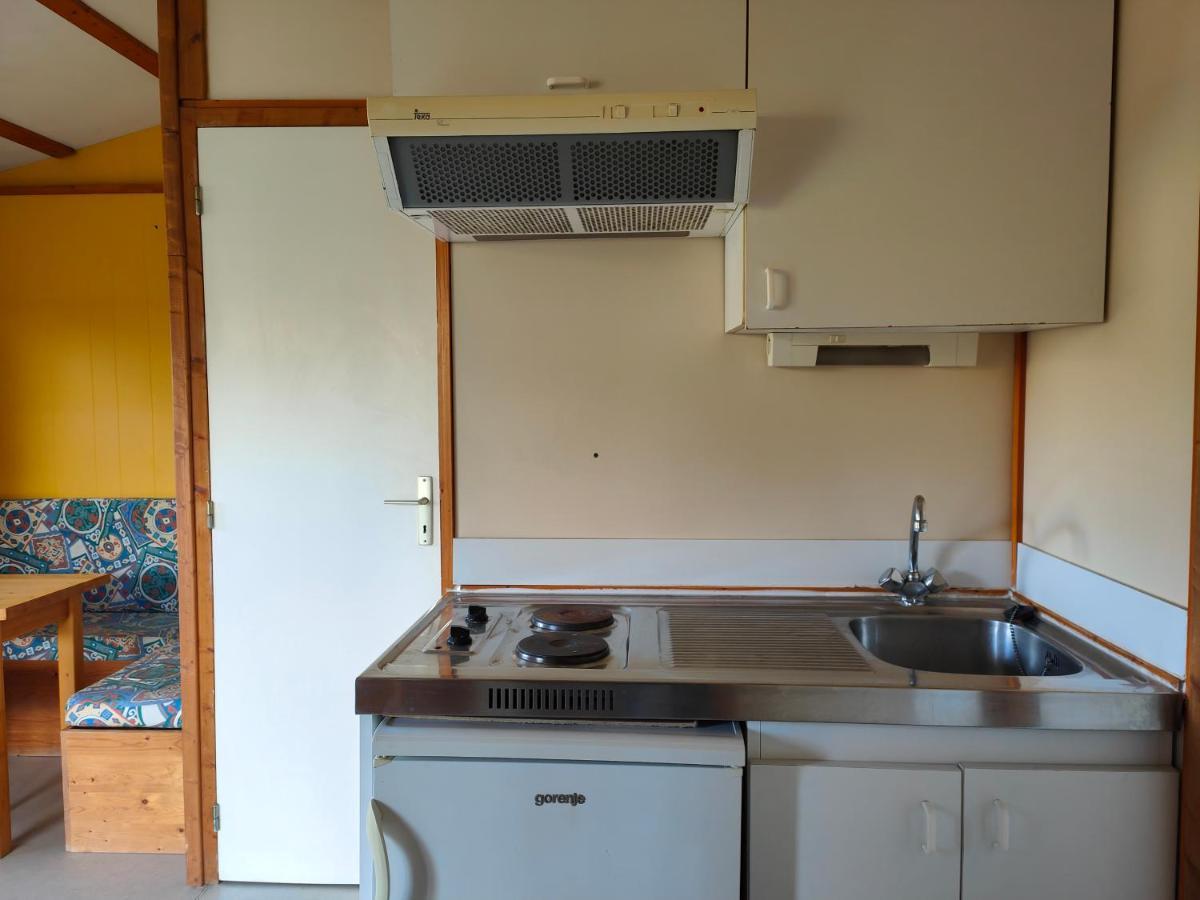 Camping Onlycamp Les Deux Rives 拉尼翁 外观 照片